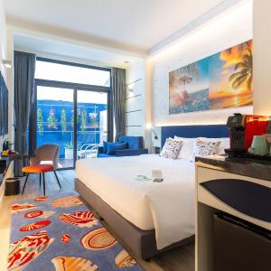 Deluxe Jacuzzi Room