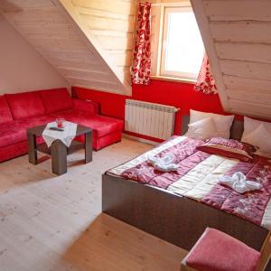 Apartment with Kitchenette
