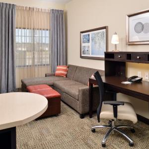 Queen Studio Suite
