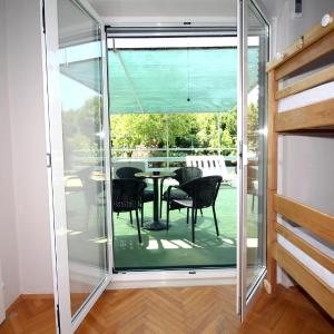 Bed in 8-Bed Mixed Dormitory Room