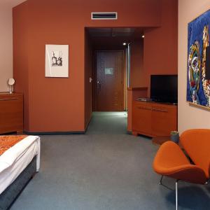 Club Room