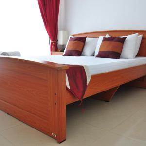 Deluxe Double Room with Balcony and Sea View