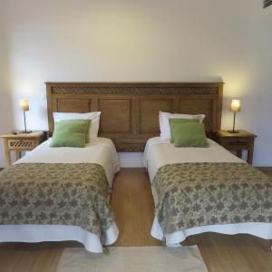 Double or Twin Room with Private Bathroom