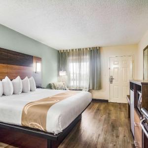 King Room - Non-Smoking