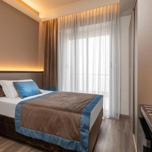 Standard Single Room with Sea View