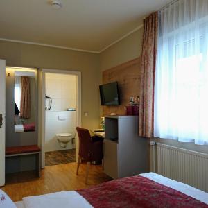 Deluxe Single Room