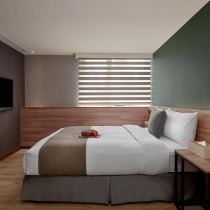 City View Double Room-With Window