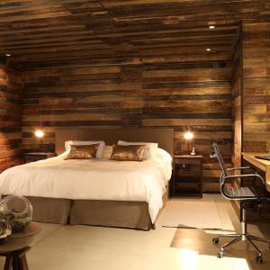 Deluxe Room with Mountain View