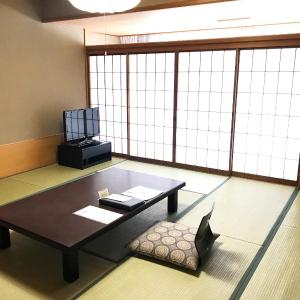 Japanese Style C-Non-Smoking