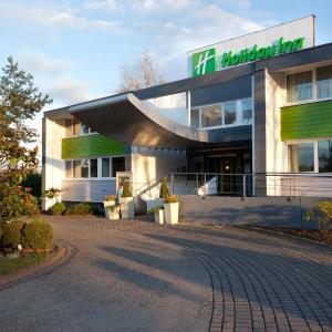 hotelImage