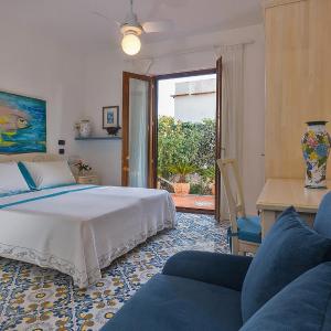 Triple Room with Garden View