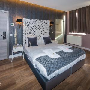 Deluxe Double Room with Bath