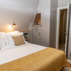 Cozy Double Room