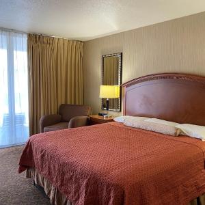 King Room with Balcony