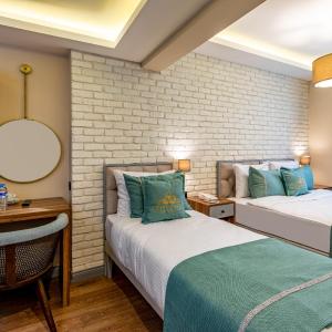 Economy Triple Room - Basement
