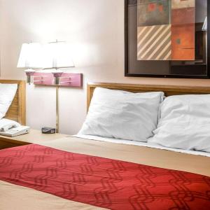 Double Room with Two Double Beds - Non-Smoking