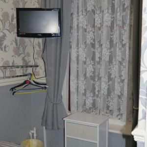 Single Room with Private Bathroom