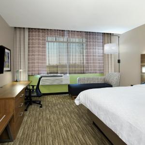 Standard King Room with Mobility Accessible Roll-In Shower