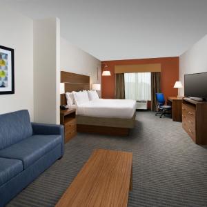 King Suite with Sofa Bed