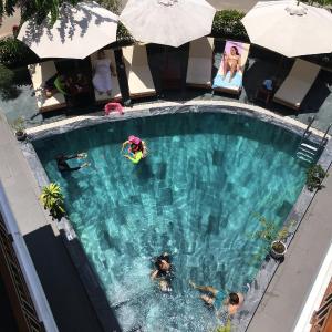 Twin Room with View