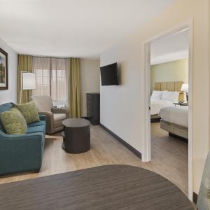 Studio Suite with Two Queen Beds