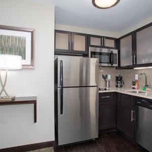Queen Studio Suite