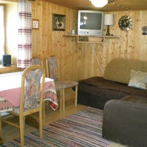 Standard One-Bedroom Apartment - Annex