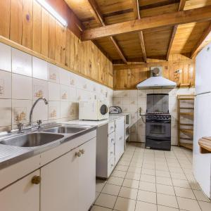 Three-Bedroom Bungalow (8 Adults) 