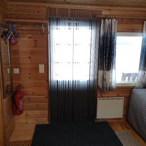 One-Bedroom Cottage with Sauna