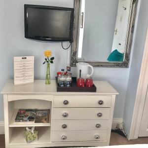 Quadruple Room (4 People)