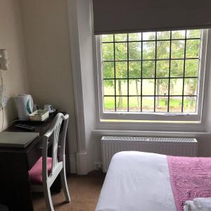 En-Suite Double Room with Garden View