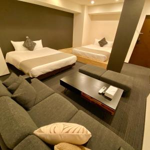 Queen Room with Spa Bath