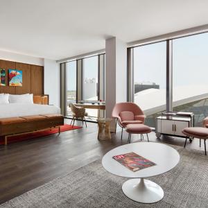 Superior King Suite