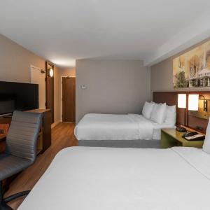 Queen Room with Two Queen Beds