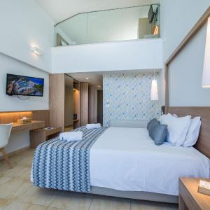 Maisonette with Sea View