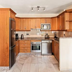Classic Extra Two-Bedroom Apartment with Feature Terrace 