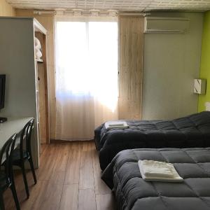 Superior Triple Room with Air Conditioning