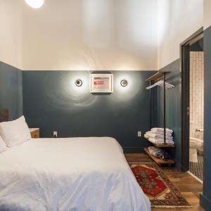 Loft 201
