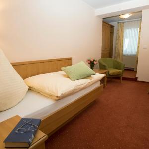 Single Room with Bathroom