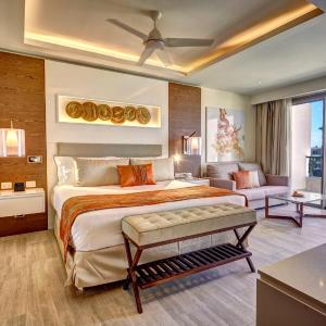Luxury Presidential One Bedroom Suite