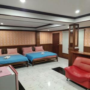 Deluxe Family Room