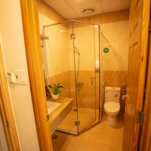 Economy Triple Room