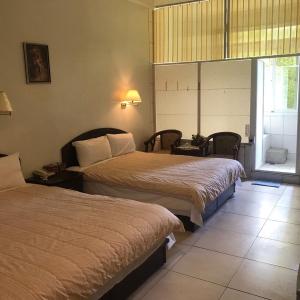 Quadruple Room with Bath