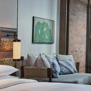 Twin Room with Pool View