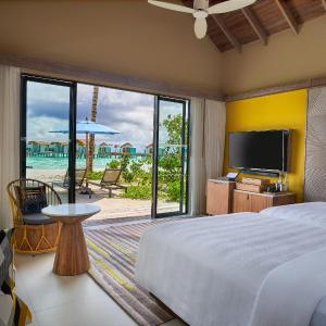 Gold Beach Villa - Twin Bed