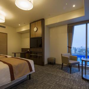 Deluxe Room - Non-Smoking - High Floor 