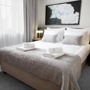 Studio Apartment (2 Adults)