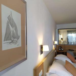 Queen Room with Sea View