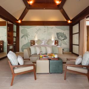 Hideaway Deluxe Pool Villa – All Spa Inclusive with Hideaway Magic
