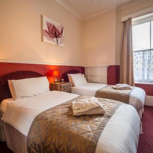 Twin Room with Garden View
